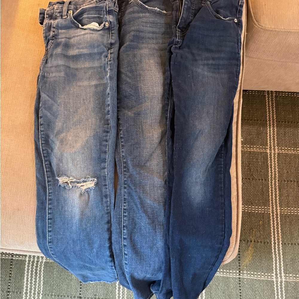 Lucky Brand Women's Skinny Jeans in Faded Blue Washes